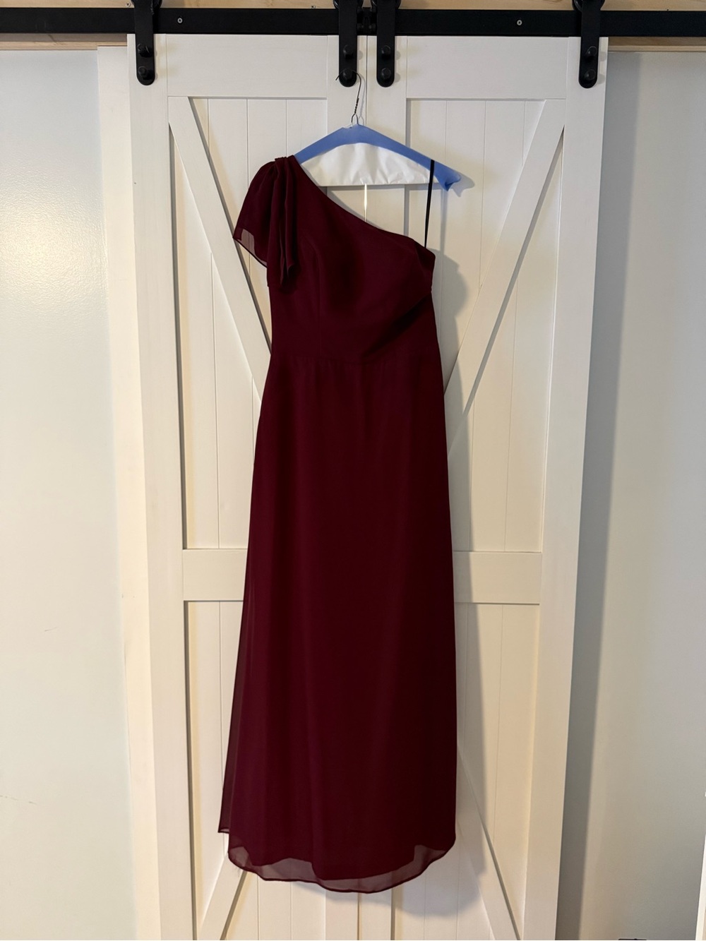 SORELLA VITA One-Shoulder Wine/Burgundy Evening Gown